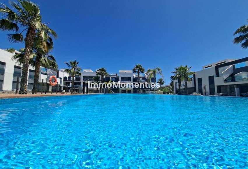 Reventa - Apartamento - Guardamar del Segura - Urbanización El Raso