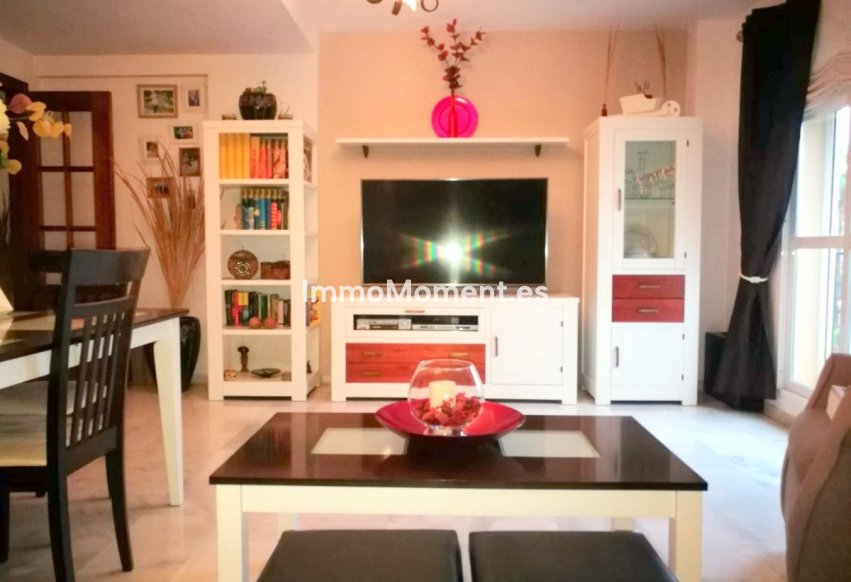 Reventa - Apartamento - Interior  - Estacion de Cartama