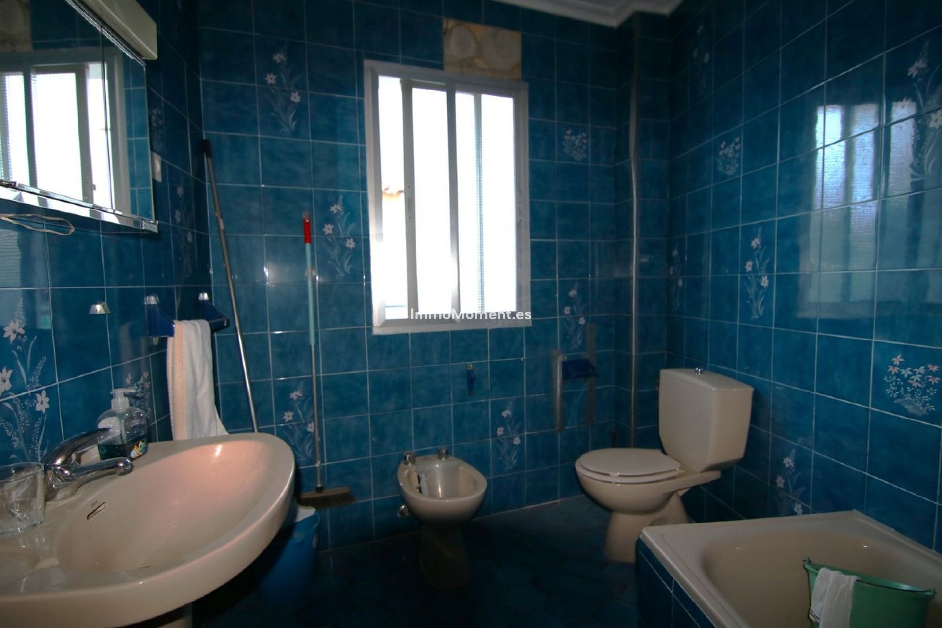 Reventa - Apartamento - Interior  - Guaro