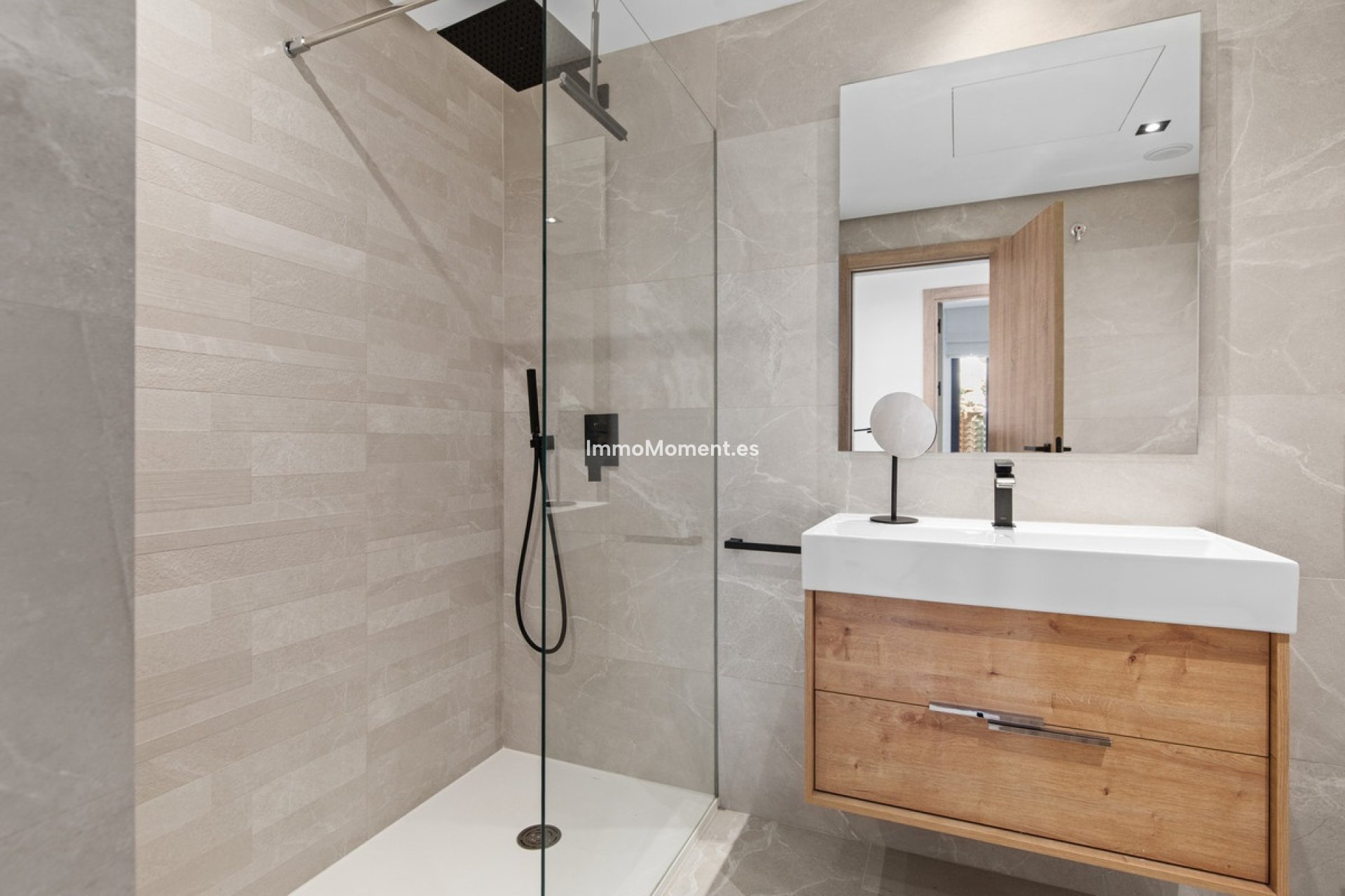 Reventa - Apartamento - Interior  - Istán