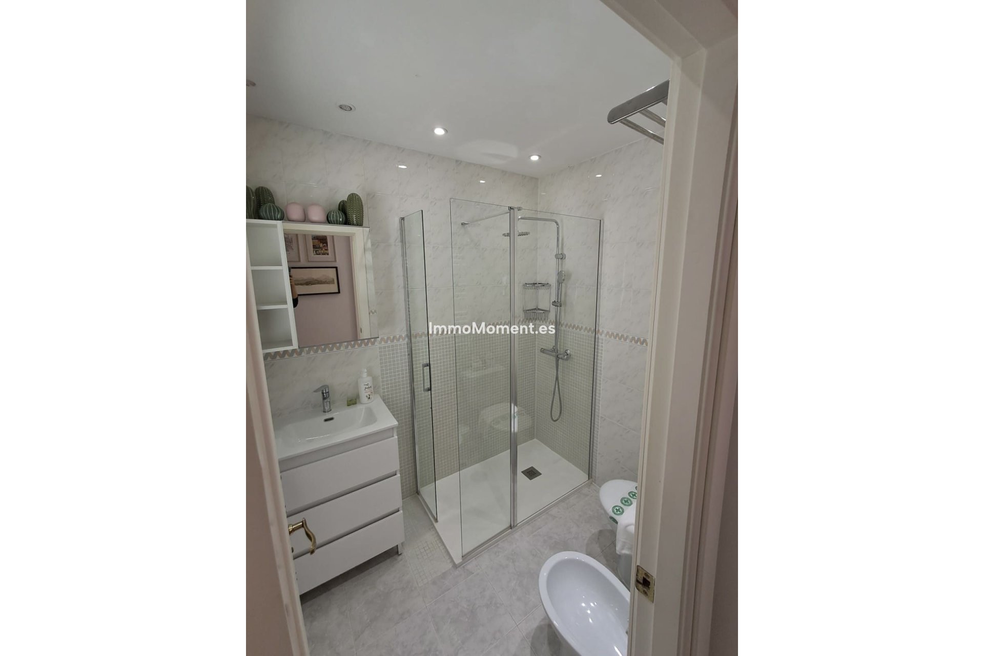 Reventa - Apartamento - Málaga - Málaga Centro