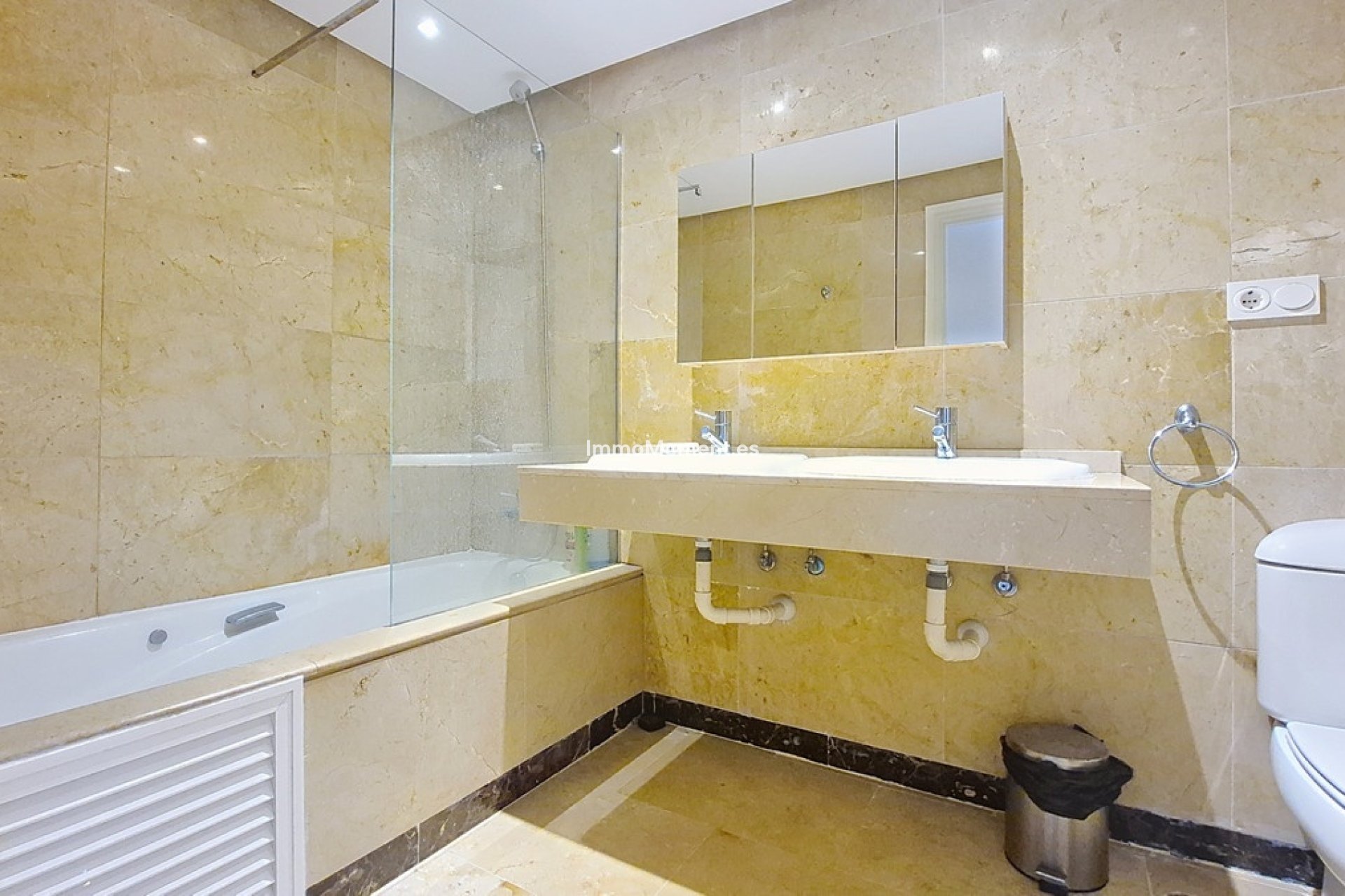 Reventa - Apartamento - Manilva - La Duquesa