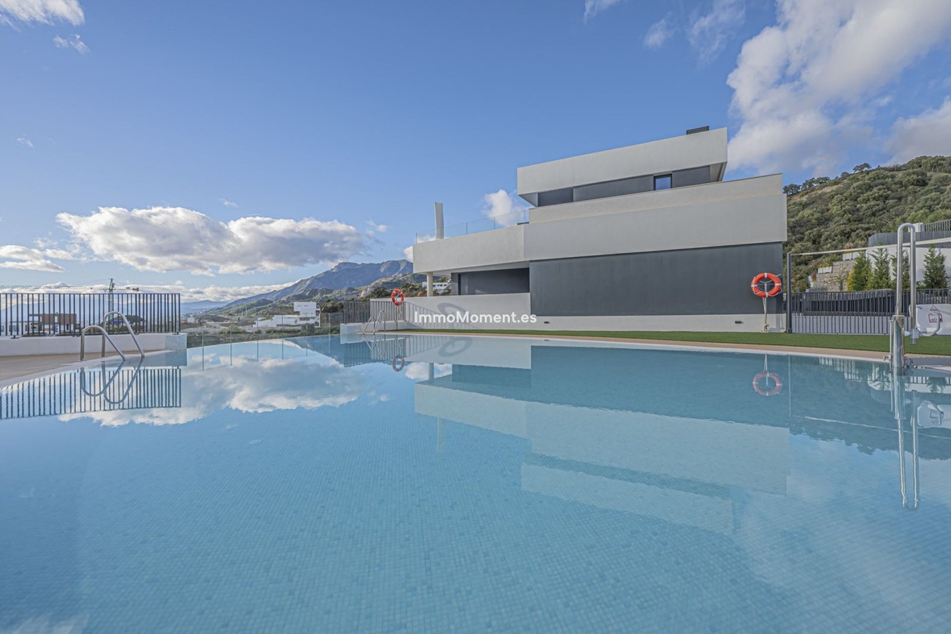 Reventa - Apartamento - Marbella - Altos de los Monteros