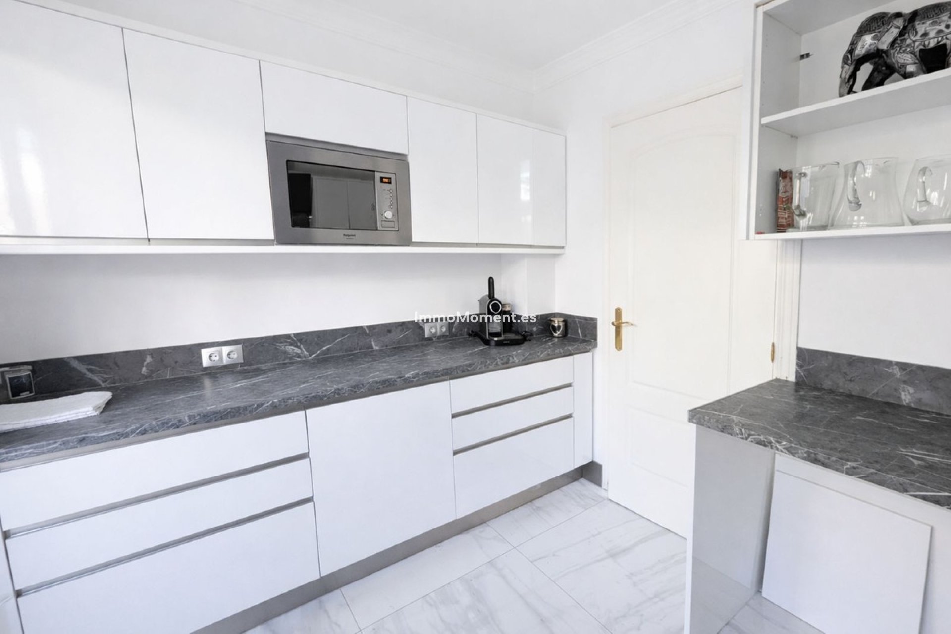 Reventa - Apartamento - Marbella - Artola