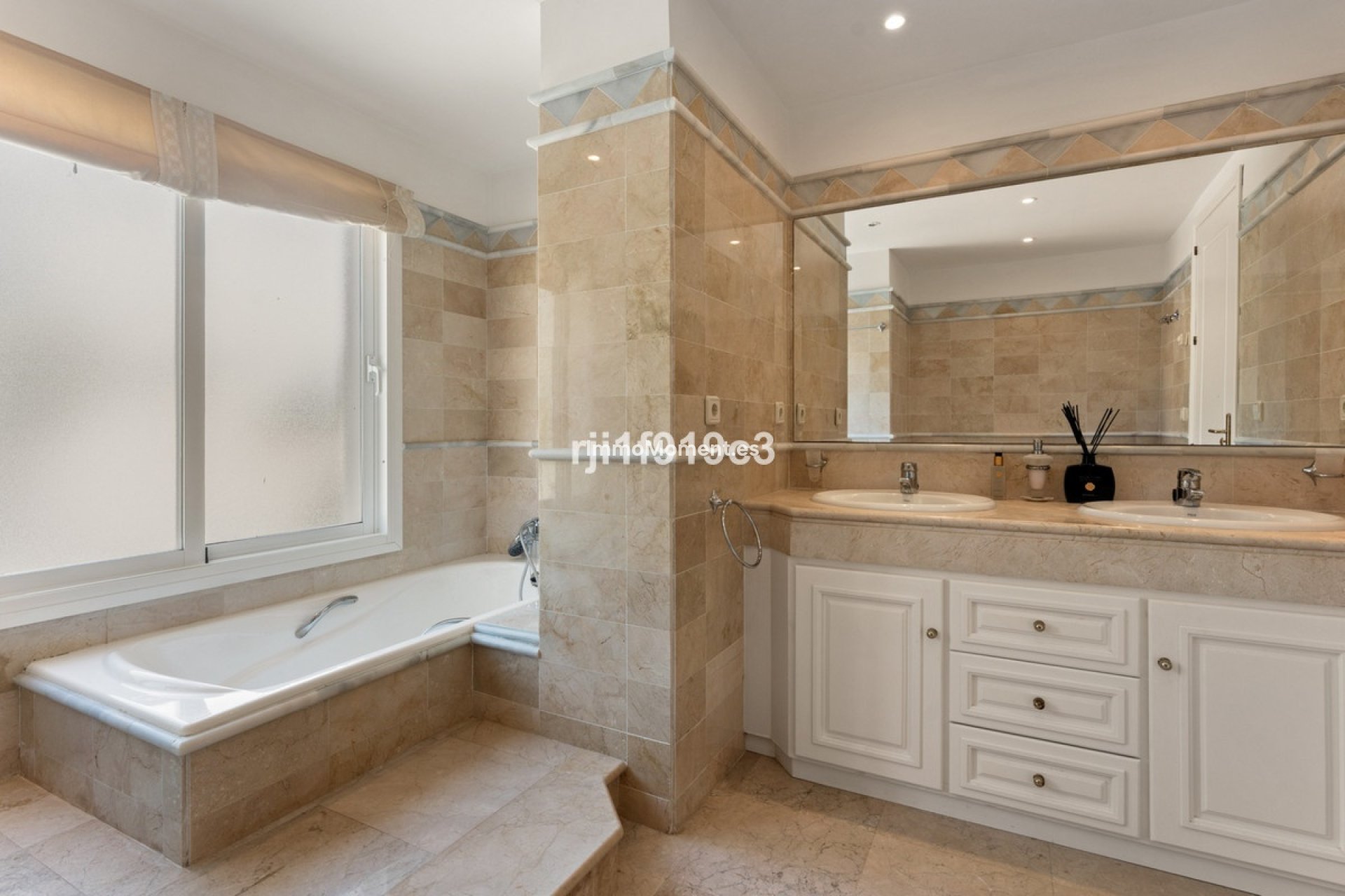 Reventa - Apartamento - Marbella - Elviria