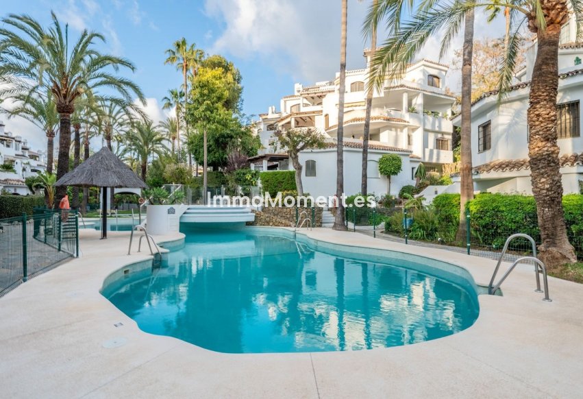 Reventa - Apartamento - Marbella - Elviria
