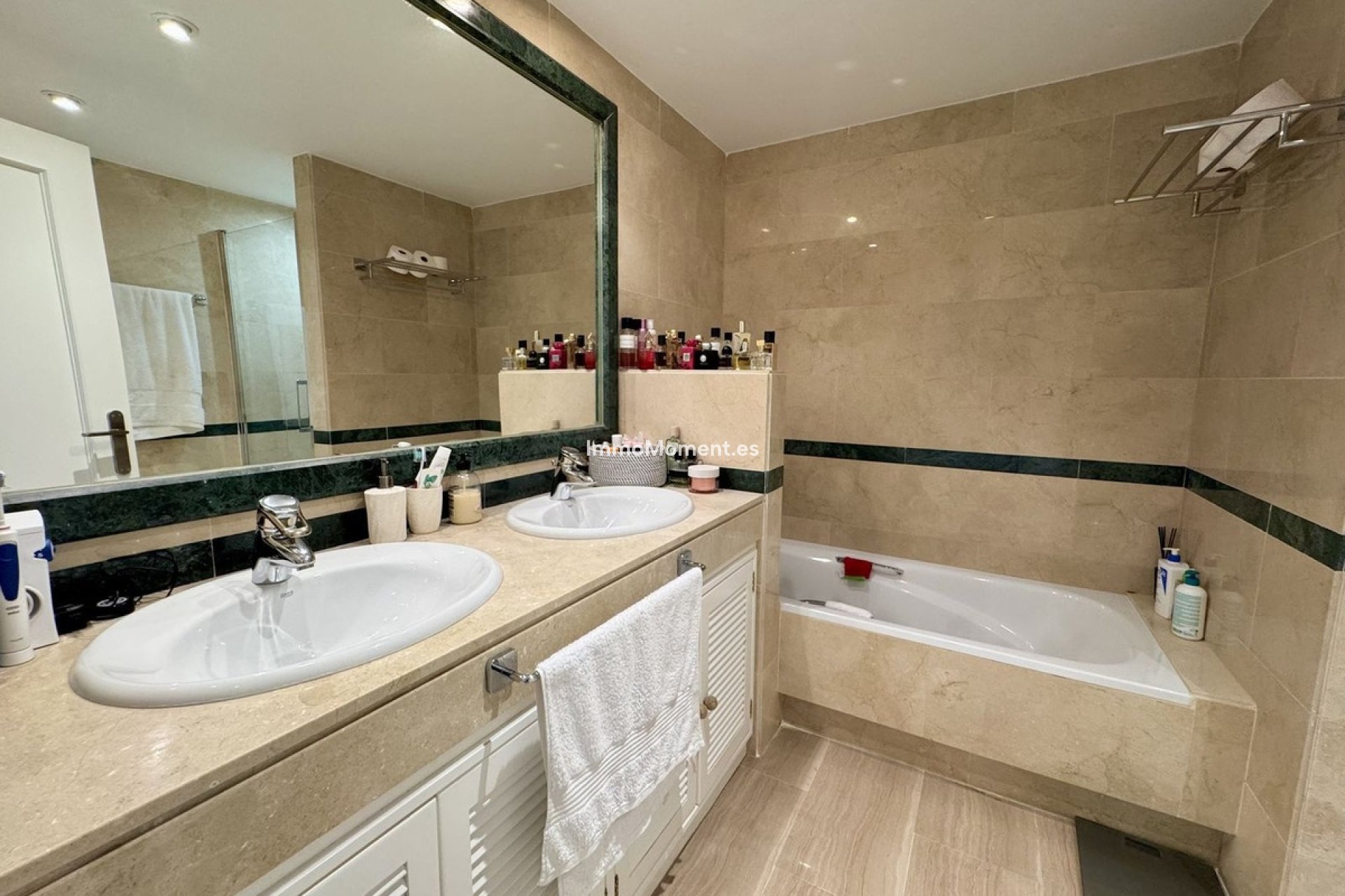 Reventa - Apartamento - Marbella - Elviria