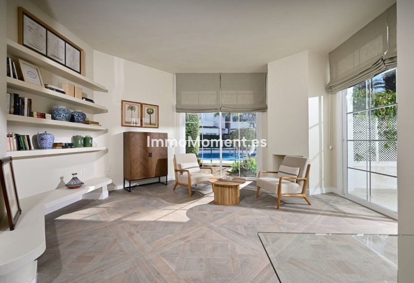 Reventa - Apartamento - Marbella - Elviria