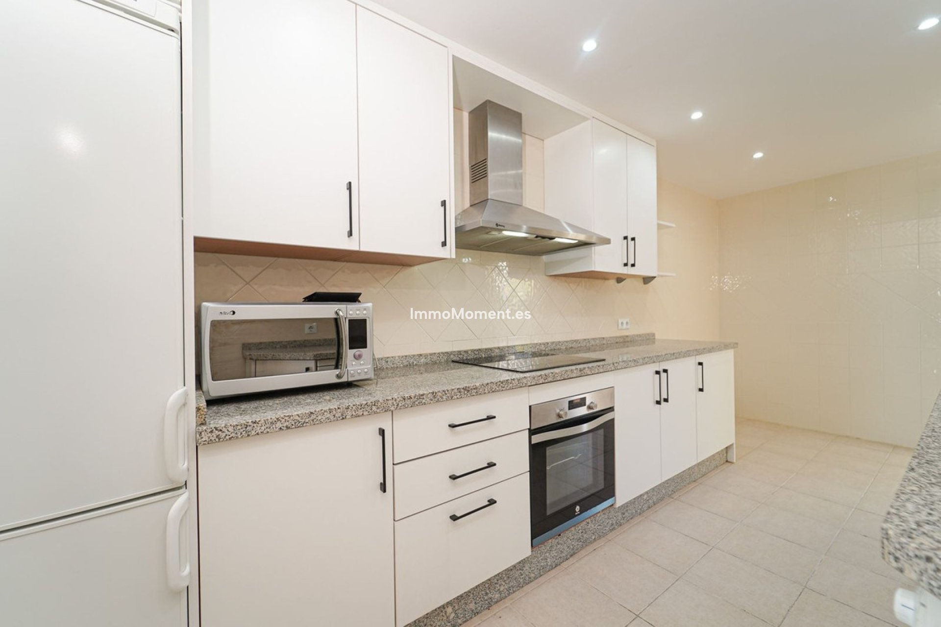 Reventa - Apartamento - Marbella - Elviria