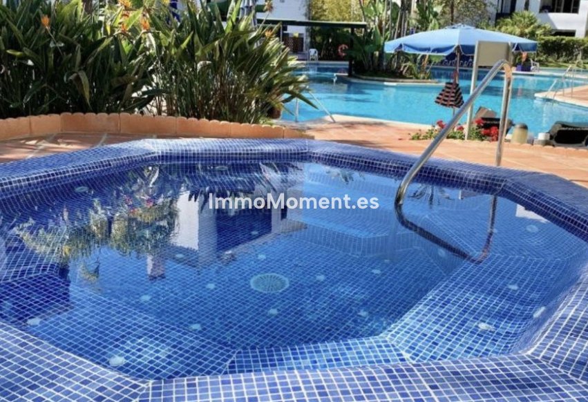 Reventa - Apartamento - Marbella - Elviria