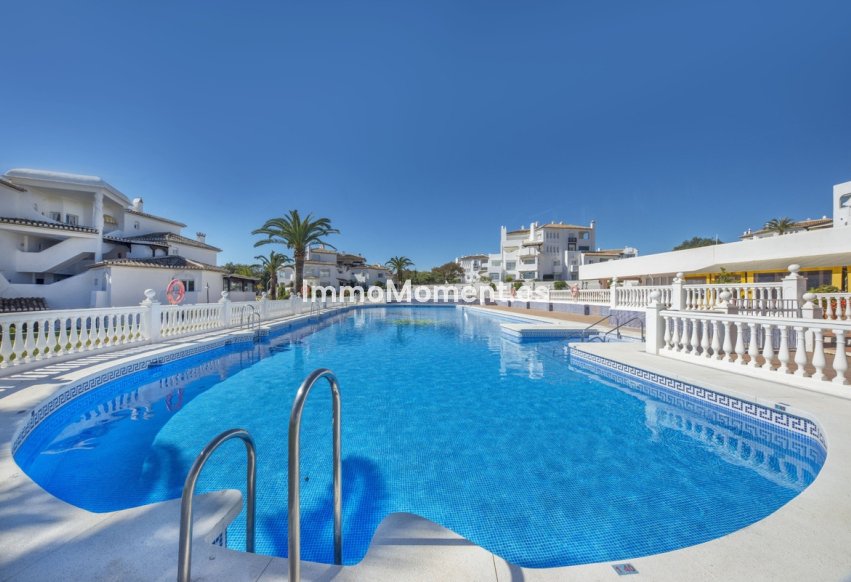 Reventa - Apartamento - Marbella - Elviria