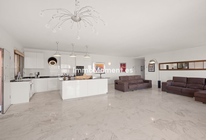 Reventa - Apartamento - Marbella - La Mairena