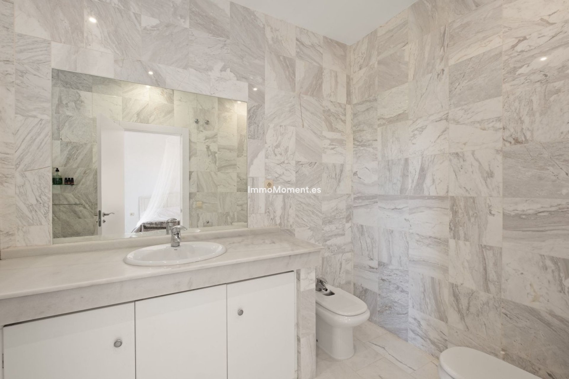 Reventa - Apartamento - Marbella - La Mairena