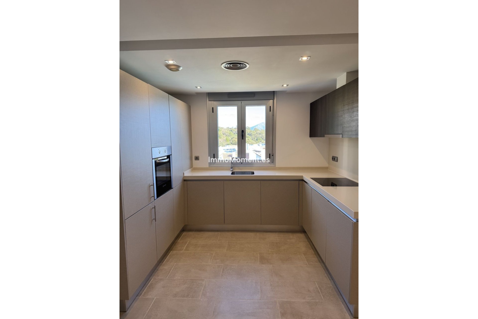Reventa - Apartamento - Marbella - La Mairena