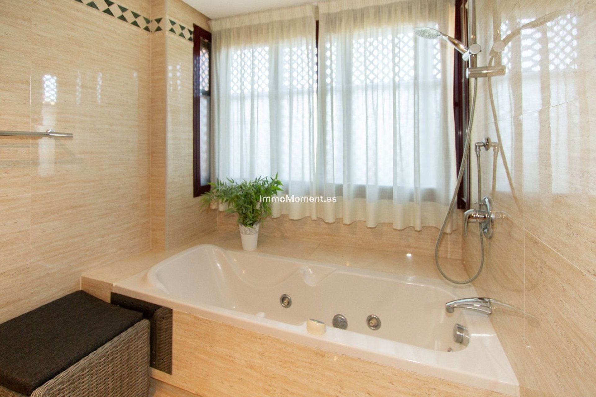 Reventa - Apartamento - Marbella - La Mairena