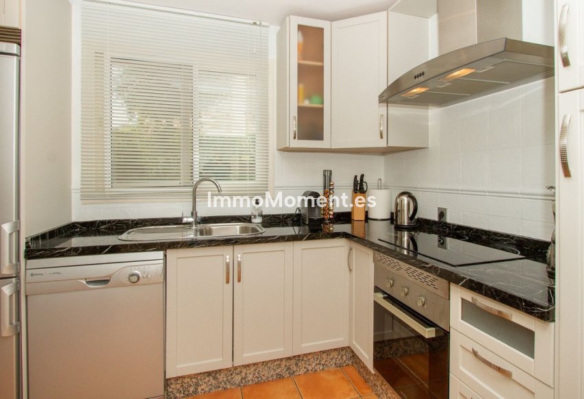 Reventa - Apartamento - Marbella - La Mairena