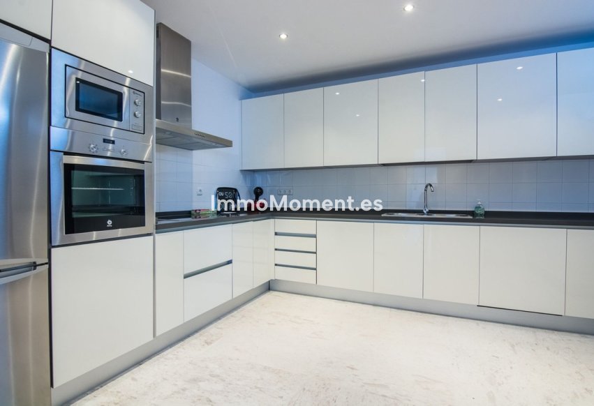 Reventa - Apartamento - Marbella - La Mairena
