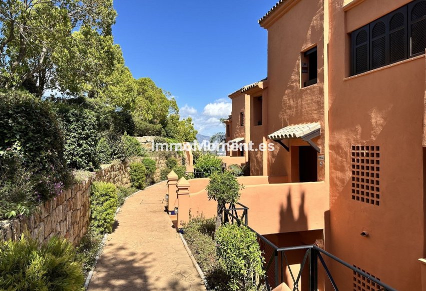 Reventa - Apartamento - Marbella - La Mairena