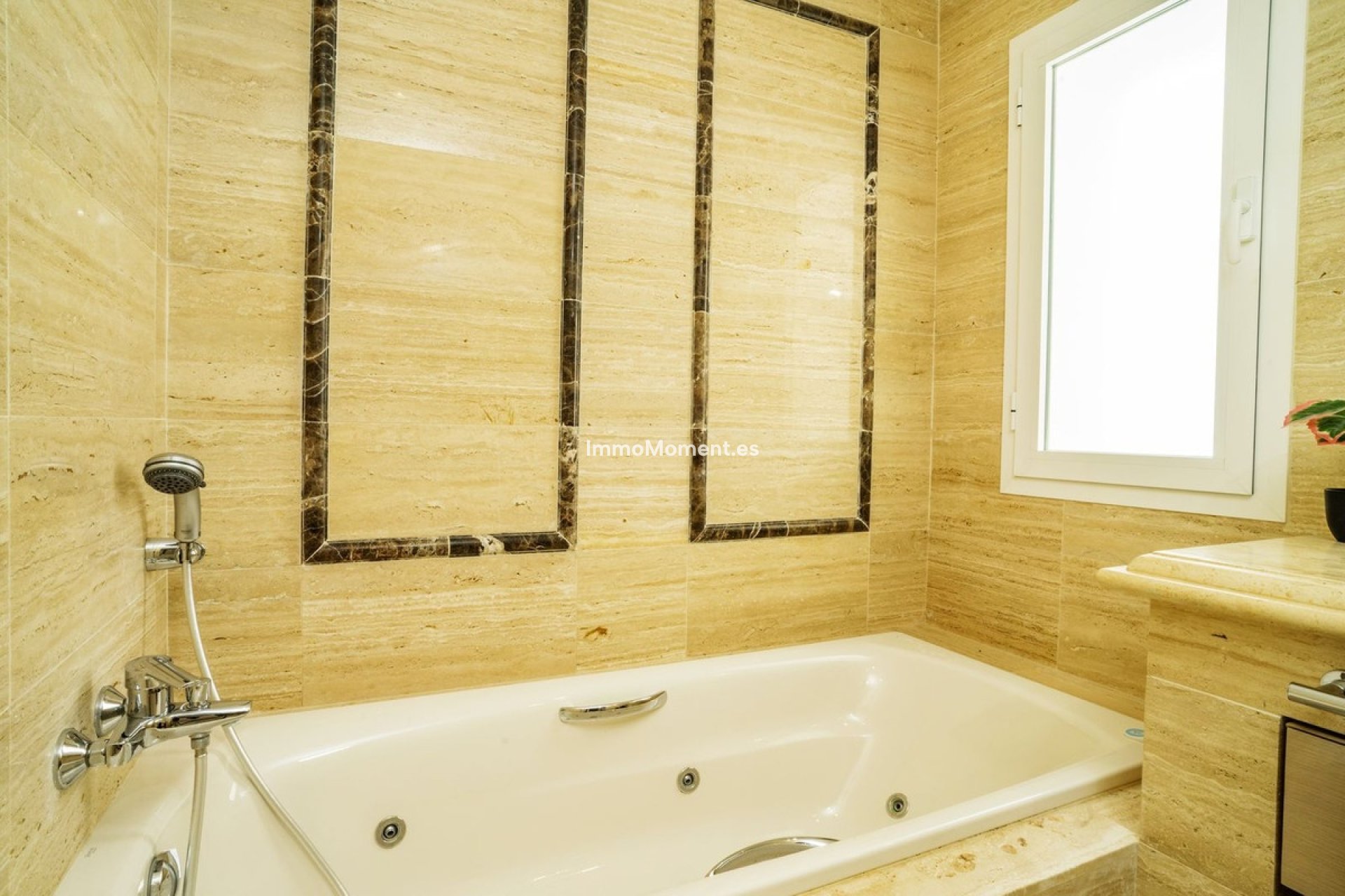 Reventa - Apartamento - Marbella - Marbella Centro