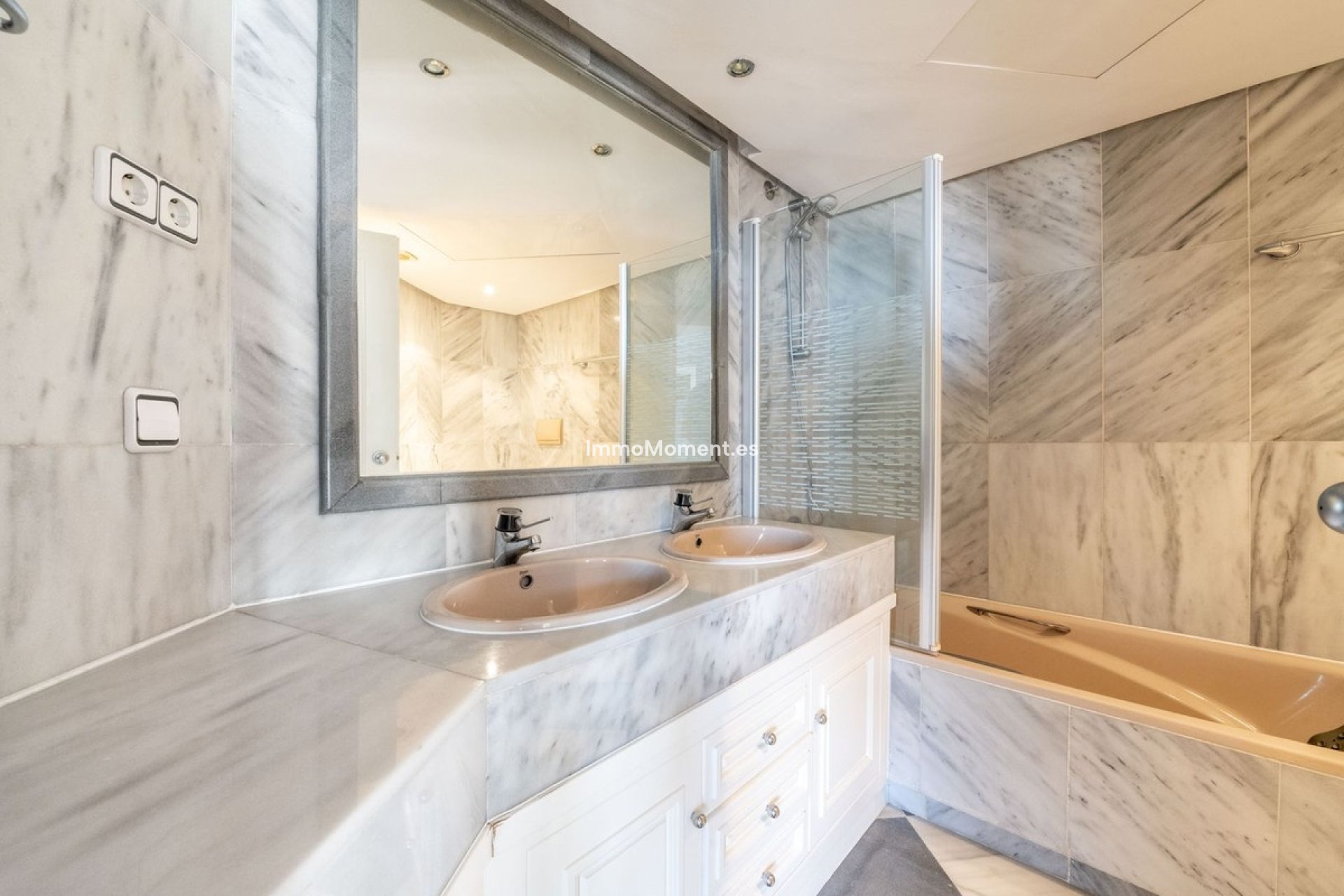 Reventa - Apartamento - Marbella - Marbella Centro