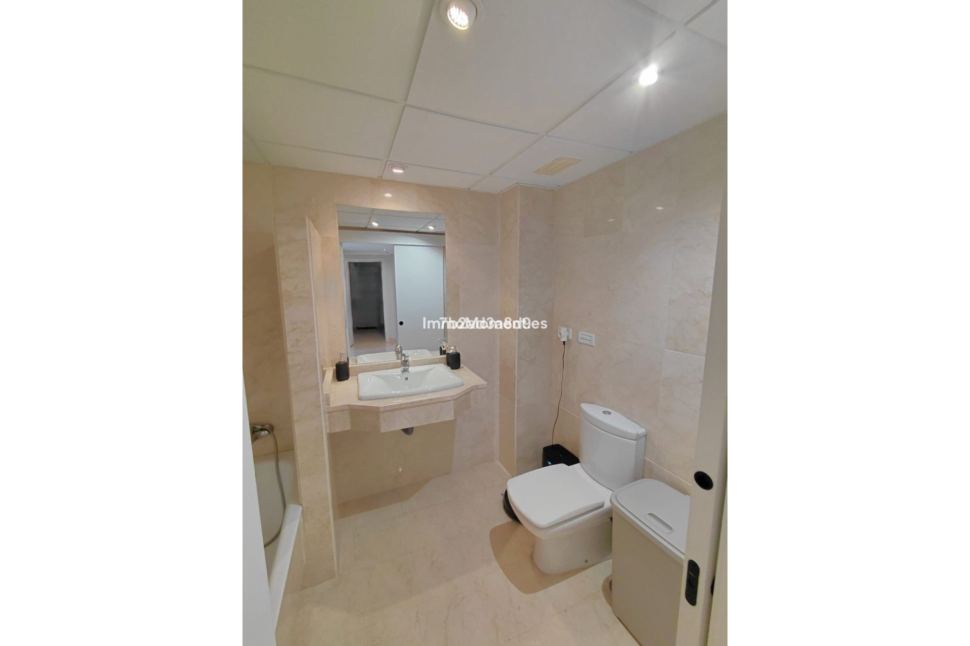 Reventa - Apartamento - Marbella - Nagüeles