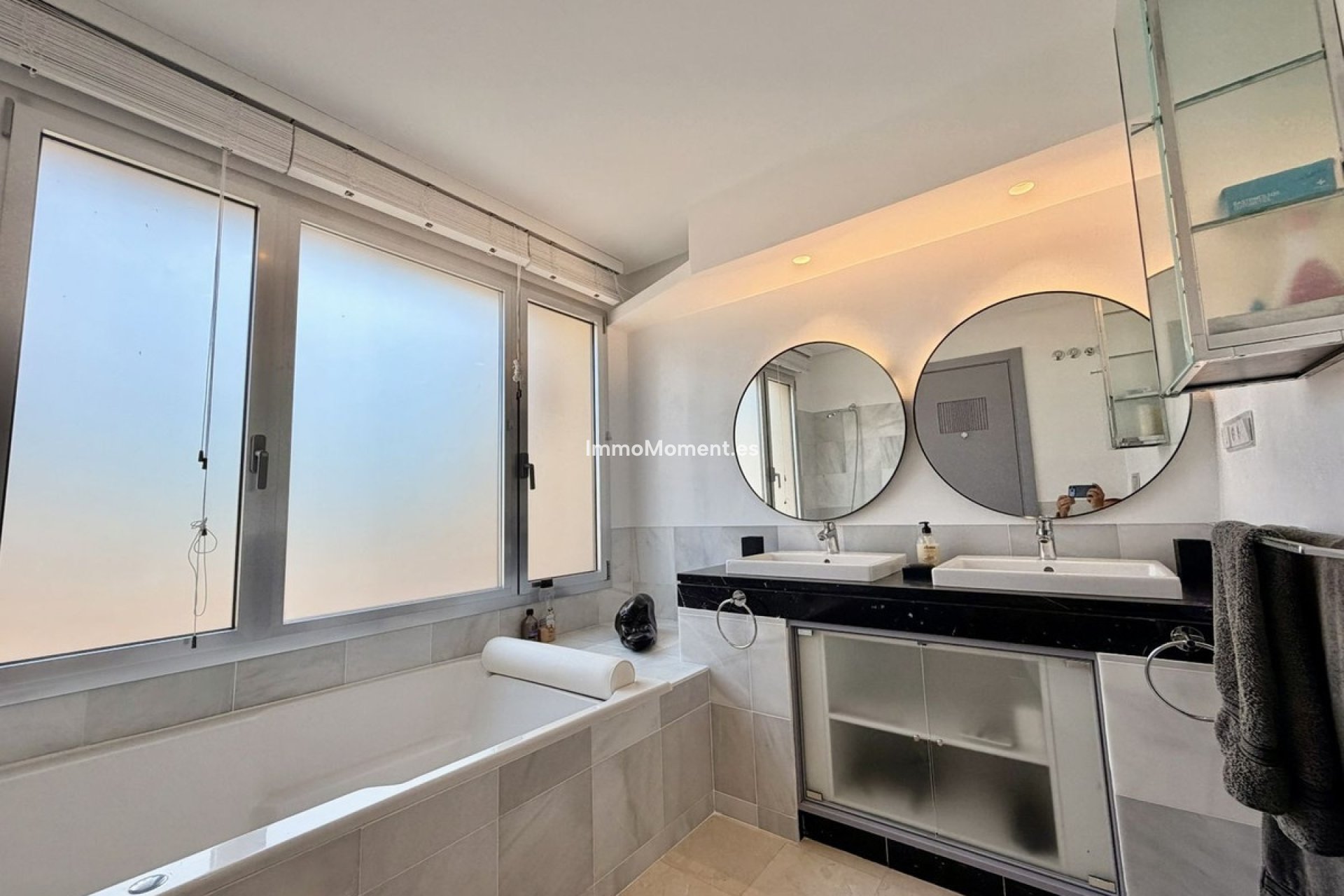 Reventa - Apartamento - Marbella - Nueva Andalucía