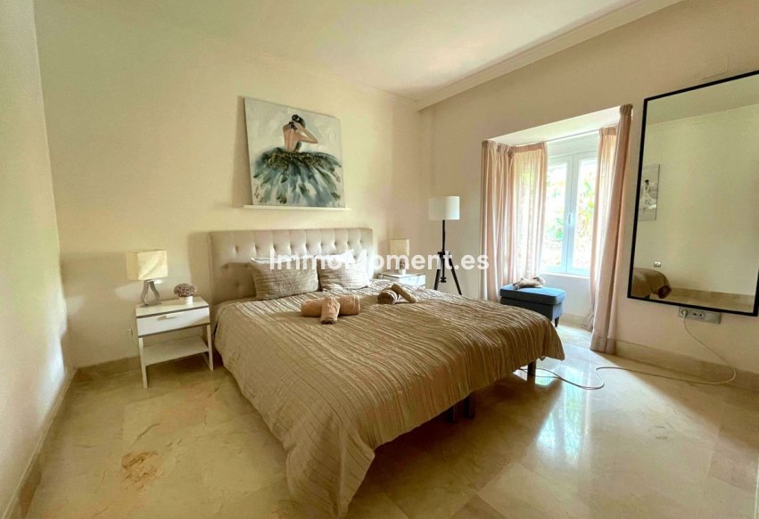 Reventa - Apartamento - Marbella - Nueva Andalucía