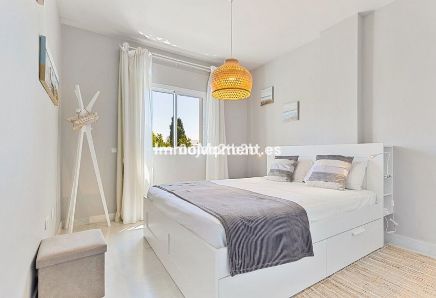 Reventa - Apartamento - Marbella - Nueva Andalucía