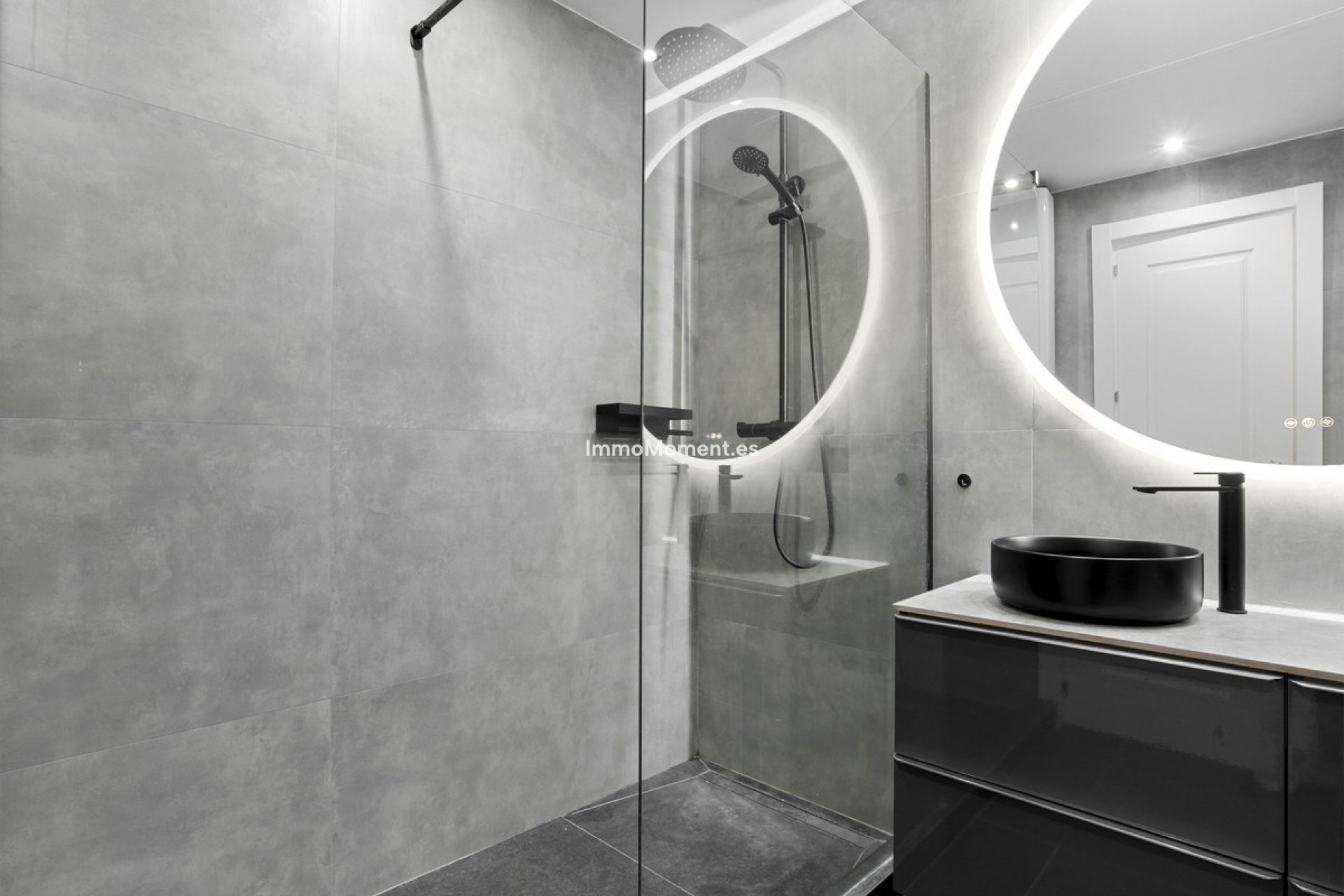 Reventa - Apartamento - Marbella - Nueva Andalucía