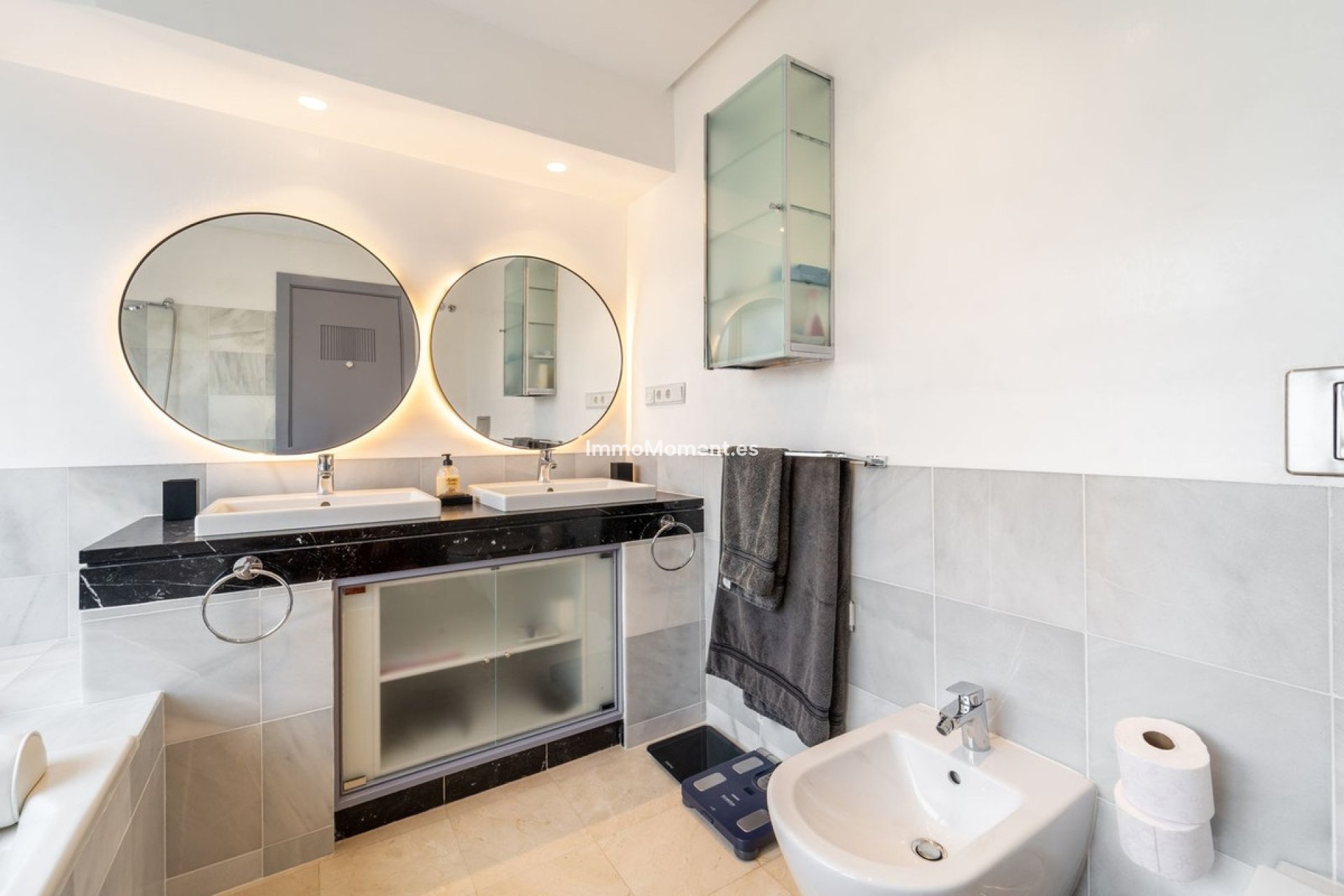 Reventa - Apartamento - Marbella - Nueva Andalucía