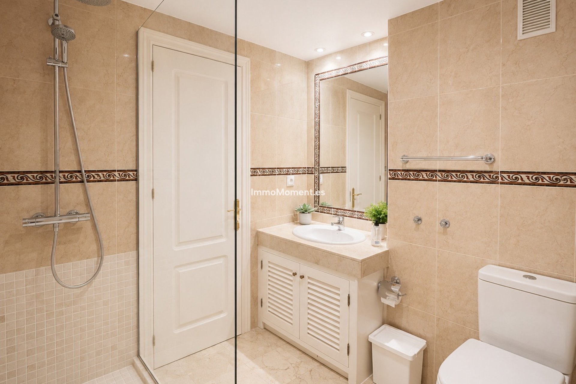 Reventa - Apartamento - Marbella - Nueva Andalucía