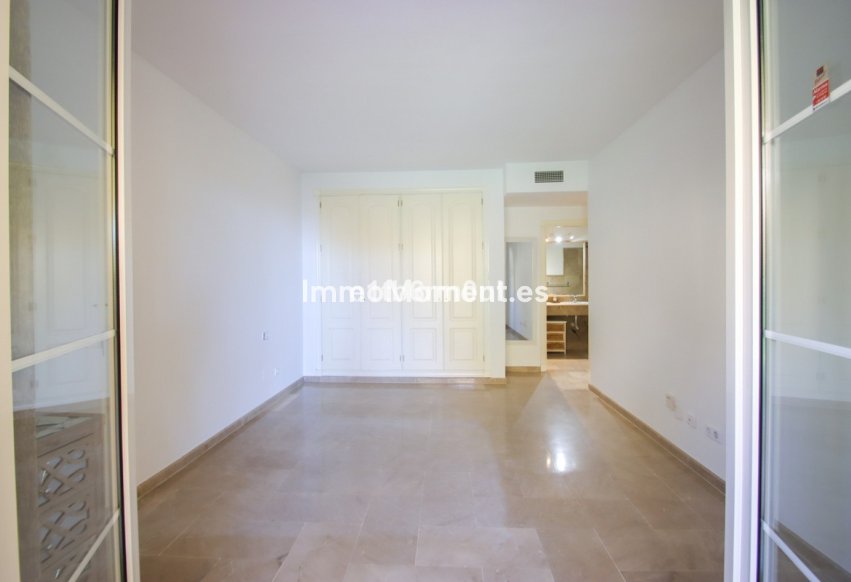Reventa - Apartamento - Marbella - Nueva Andalucía