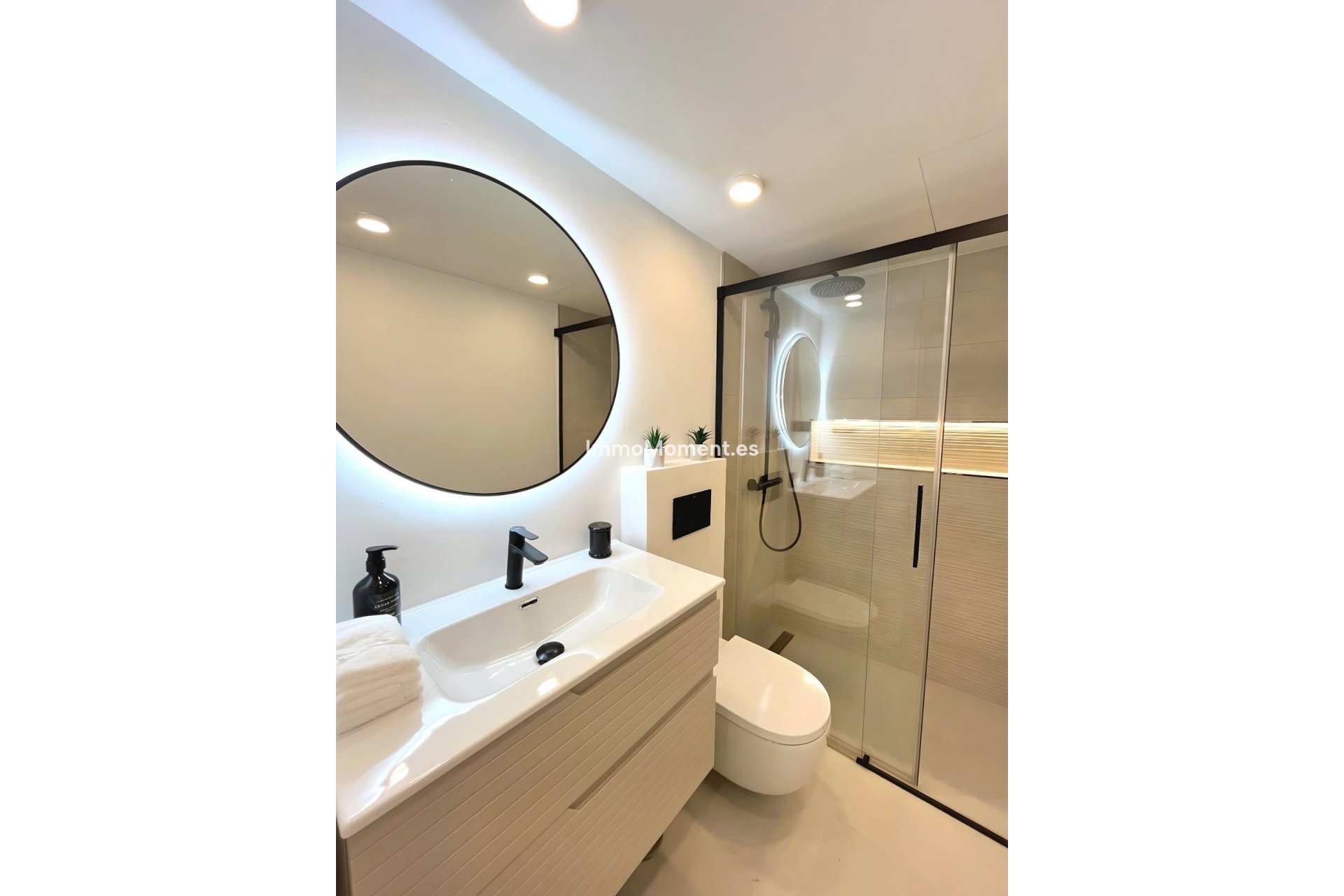 Reventa - Apartamento - Marbella - Nueva Andalucía