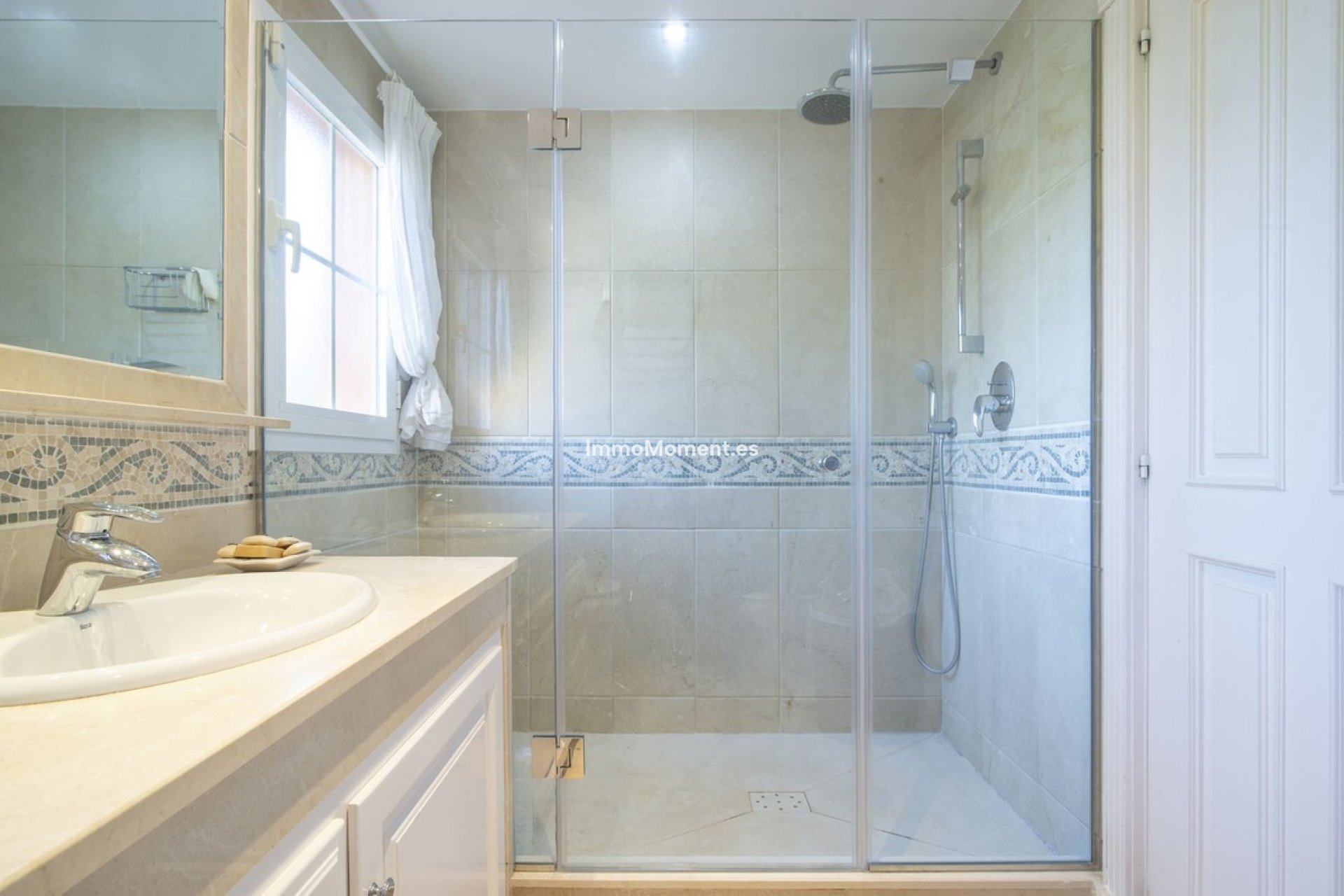 Reventa - Apartamento - Marbella - Nueva Andalucía