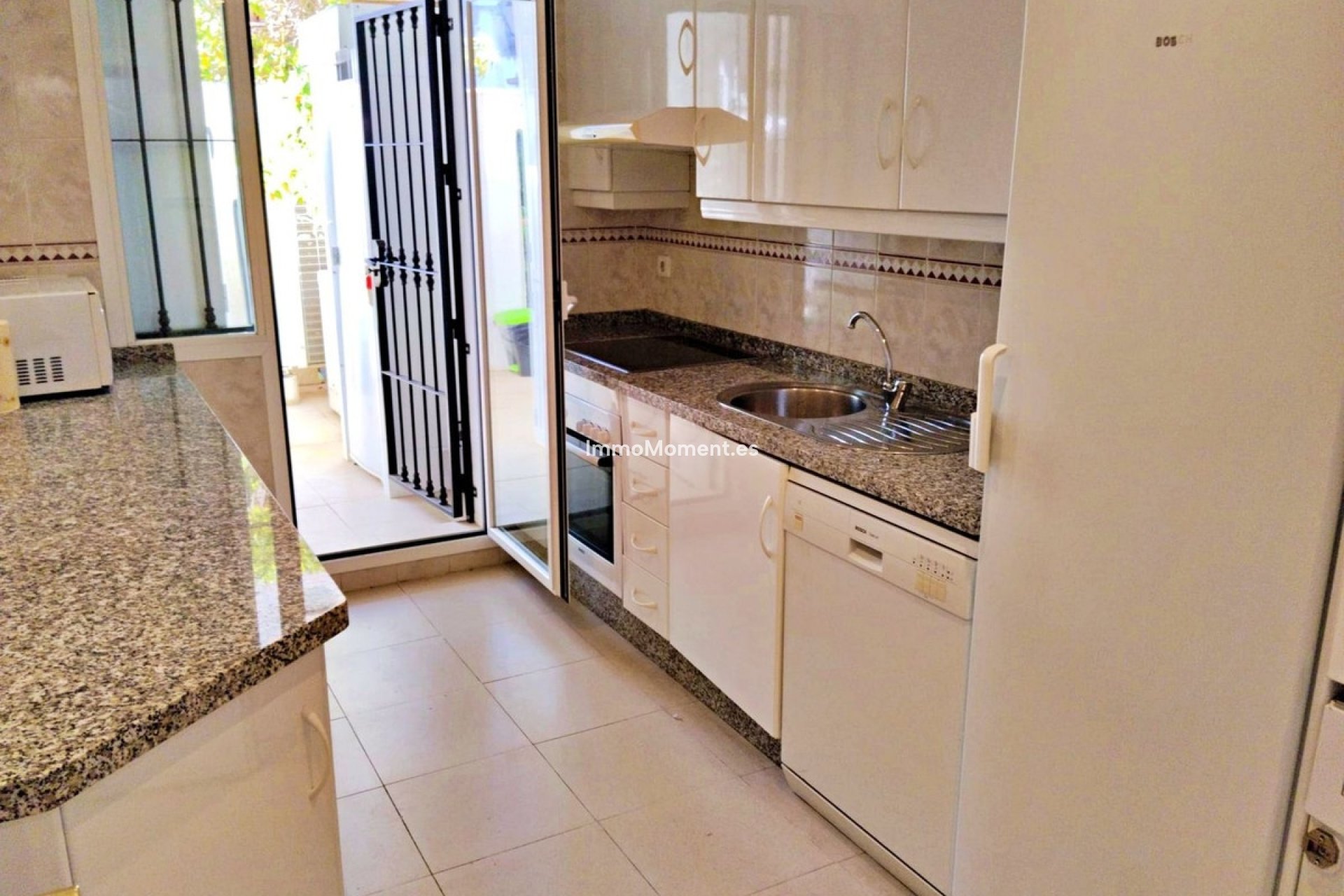 Reventa - Apartamento - Marbella - Nueva Andalucía