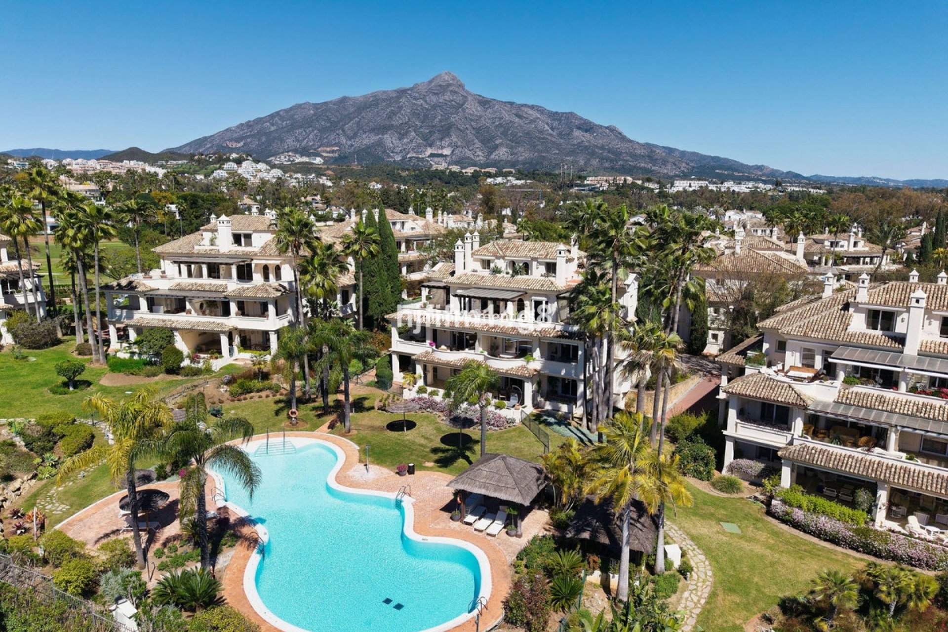 Reventa - Apartamento - Marbella - Nueva Andalucía