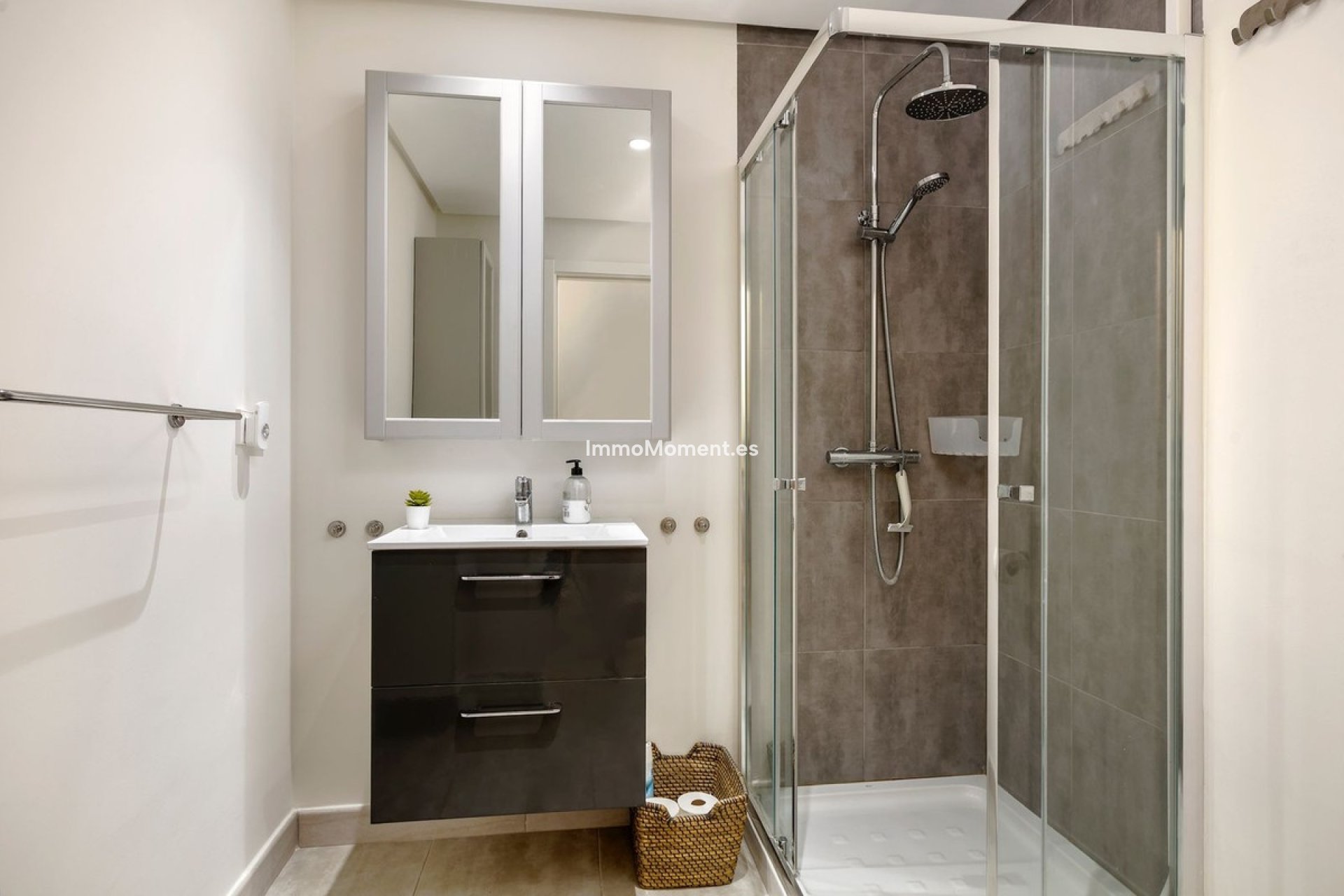 Reventa - Apartamento - Marbella - Nueva Andalucía