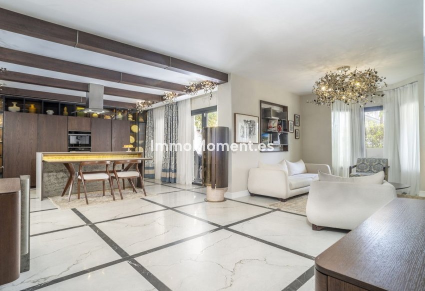 Reventa - Apartamento - Marbella - Nueva Andalucía