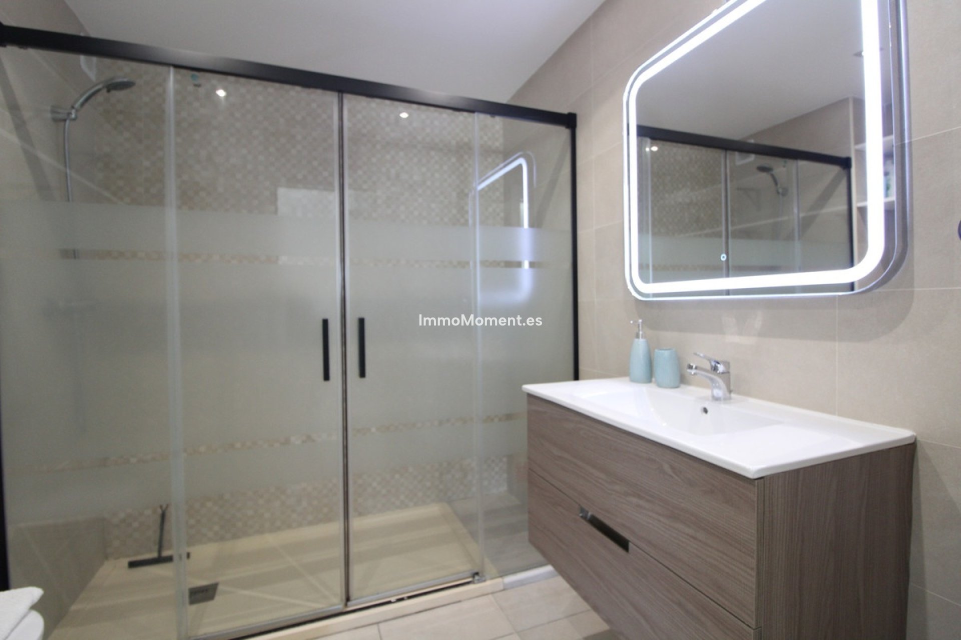 Reventa - Apartamento - Marbella - Nueva Andalucía