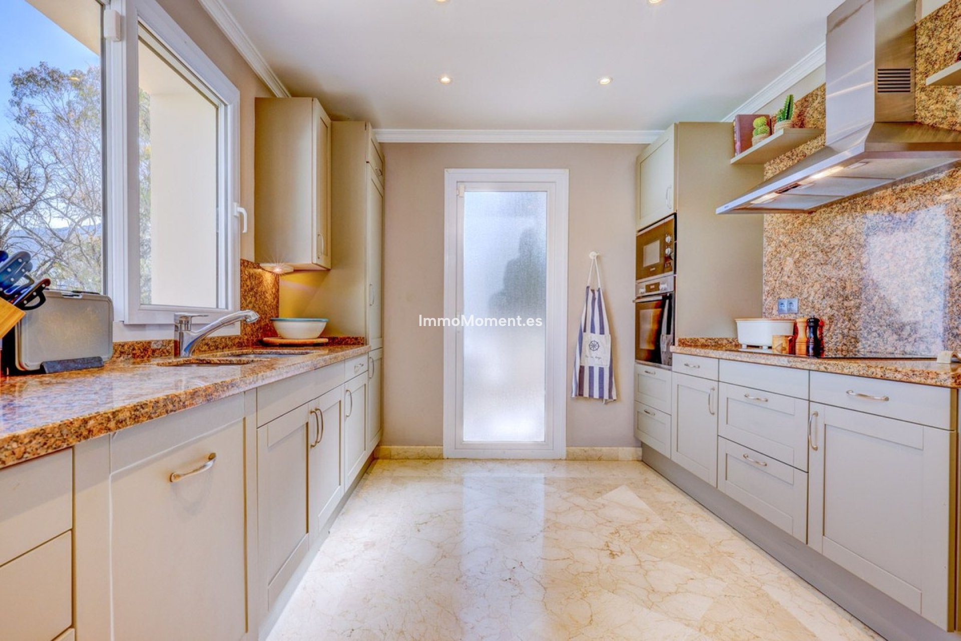 Reventa - Apartamento - Marbella - Nueva Andalucía