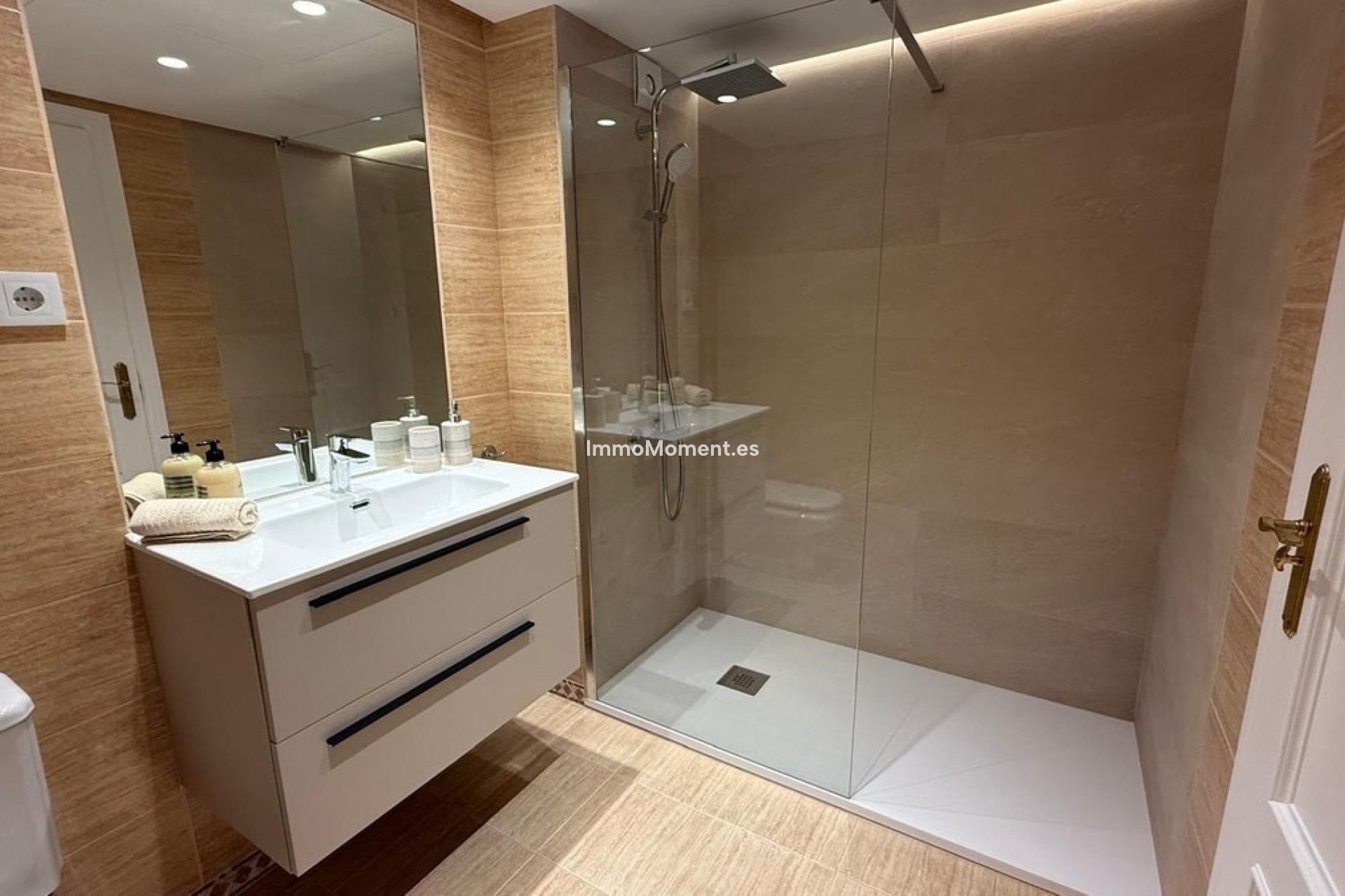 Reventa - Apartamento - Marbella - Nueva Andalucía