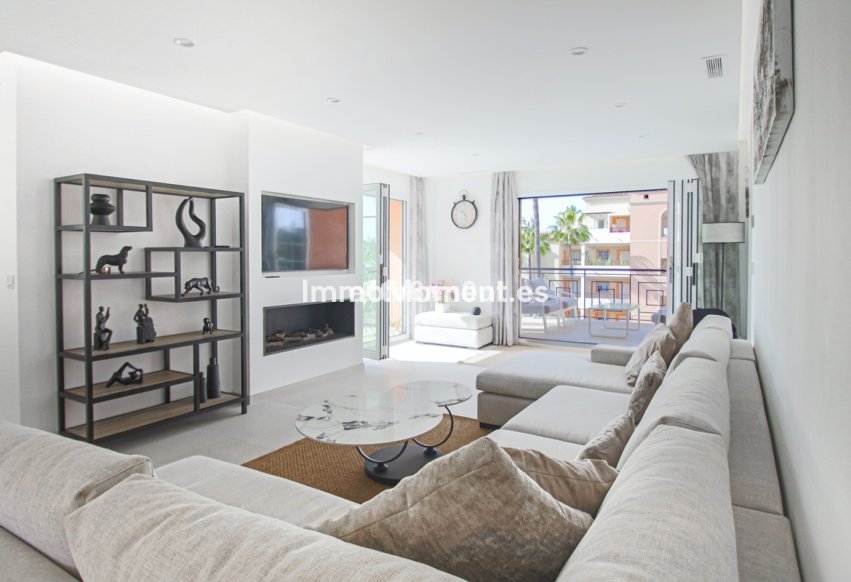 Reventa - Apartamento - Marbella - Nueva Andalucía