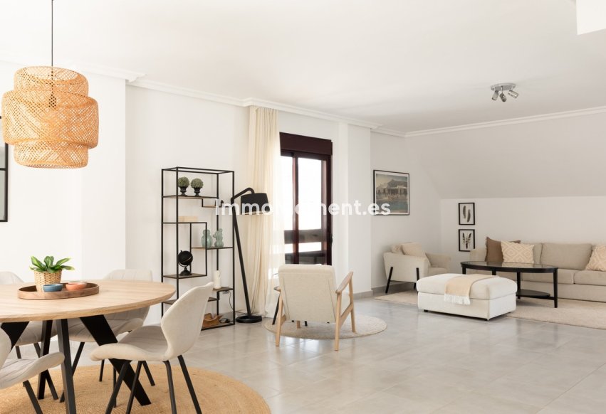 Reventa - Apartamento - Marbella - Nueva Andalucía