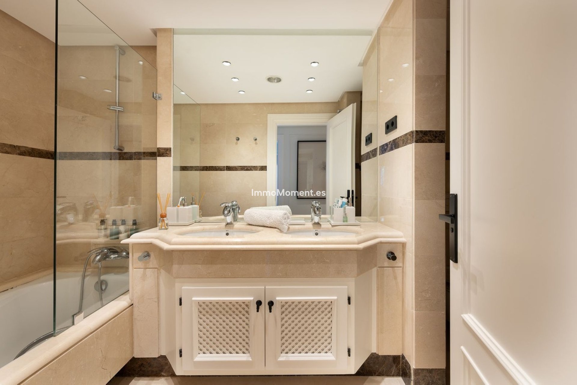 Reventa - Apartamento - Marbella - Nueva Andalucía