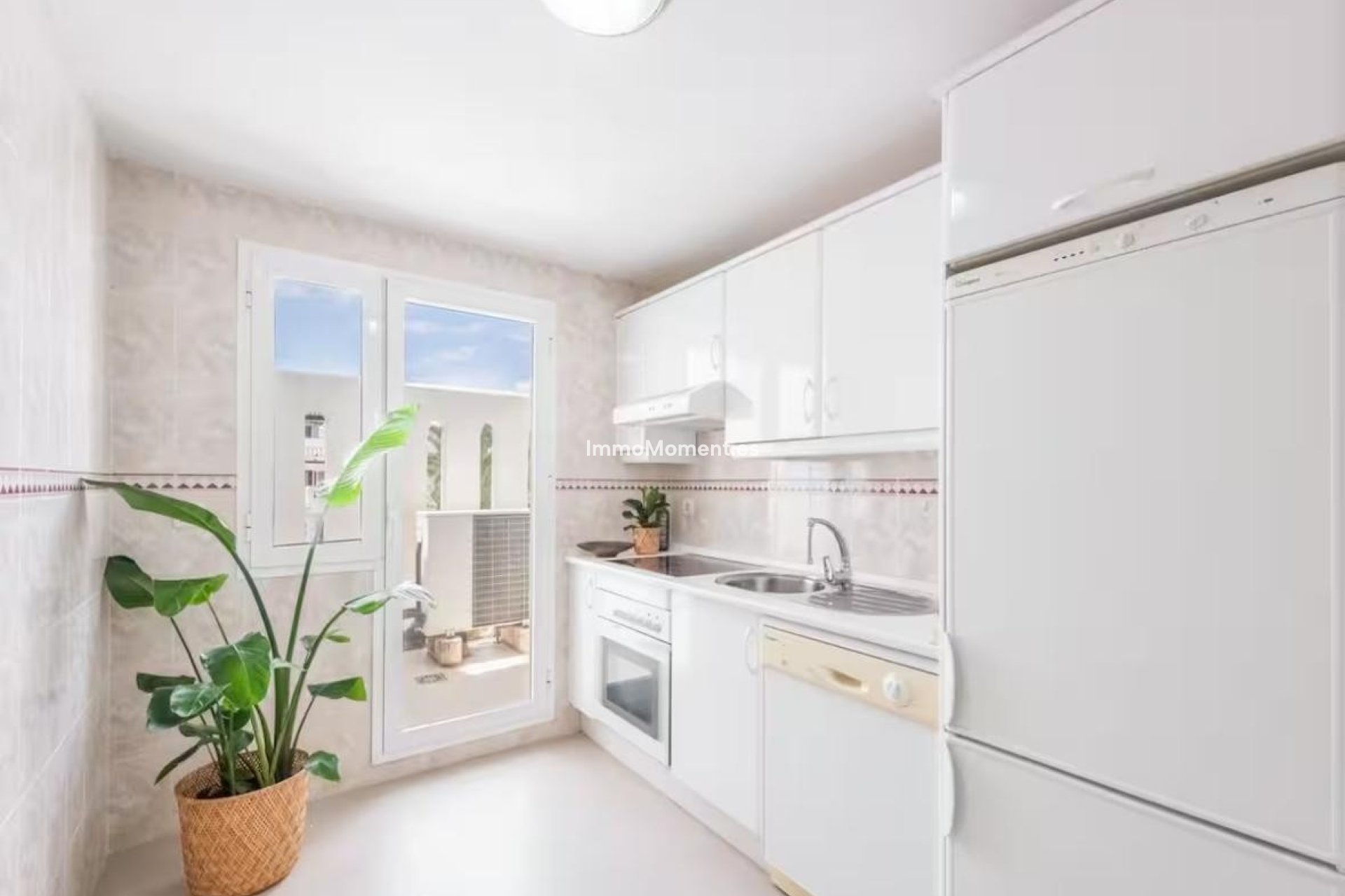 Reventa - Apartamento - Marbella - Nueva Andalucía
