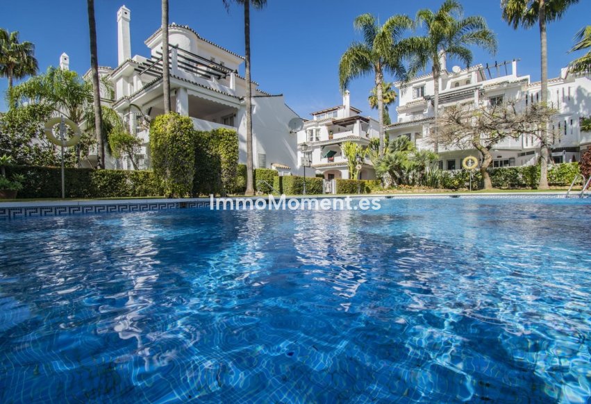 Reventa - Apartamento - Marbella - Nueva Andalucía
