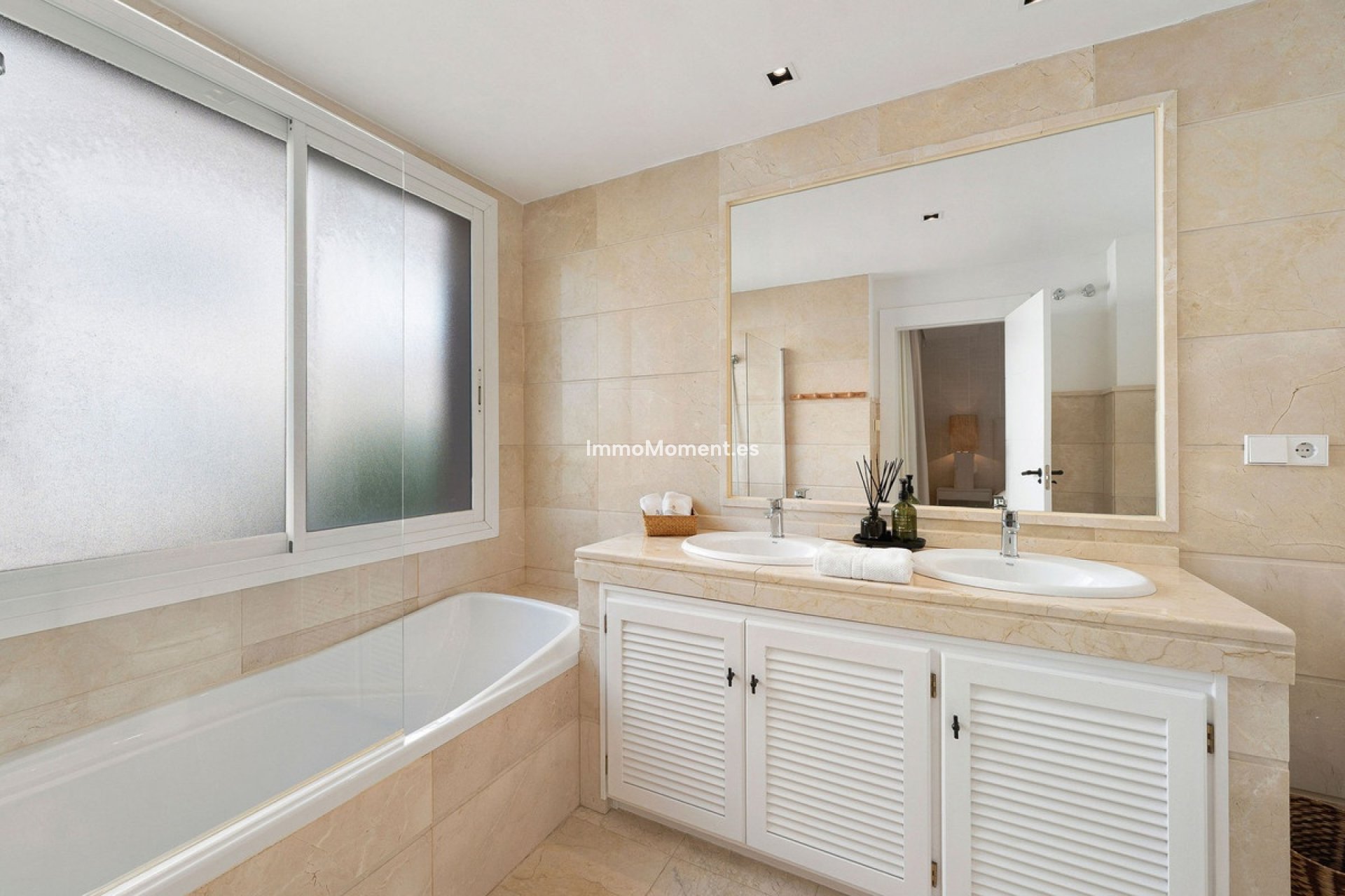 Reventa - Apartamento - Marbella - Nueva Andalucía