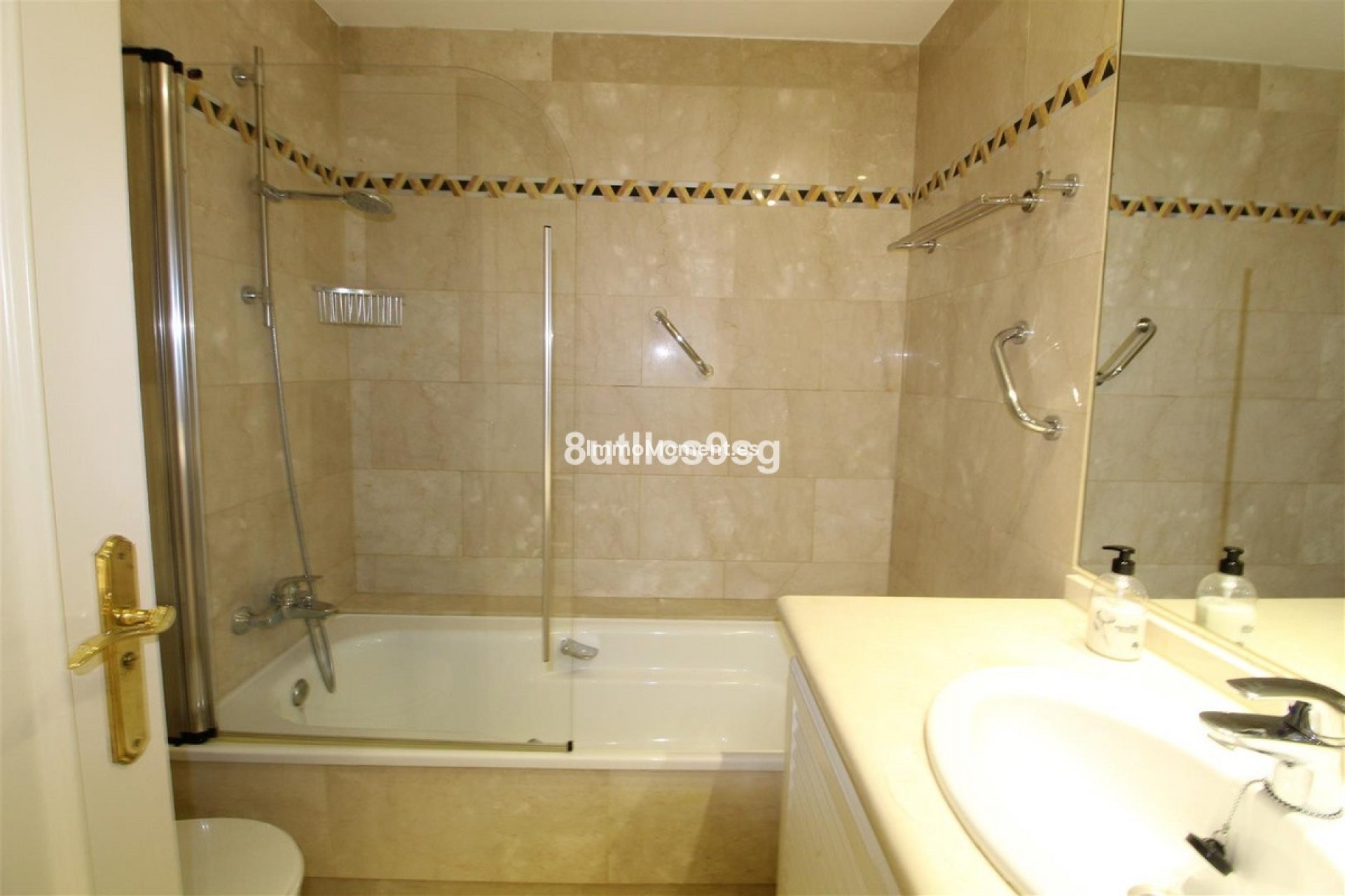 Reventa - Apartamento - Marbella - Nueva Andalucía