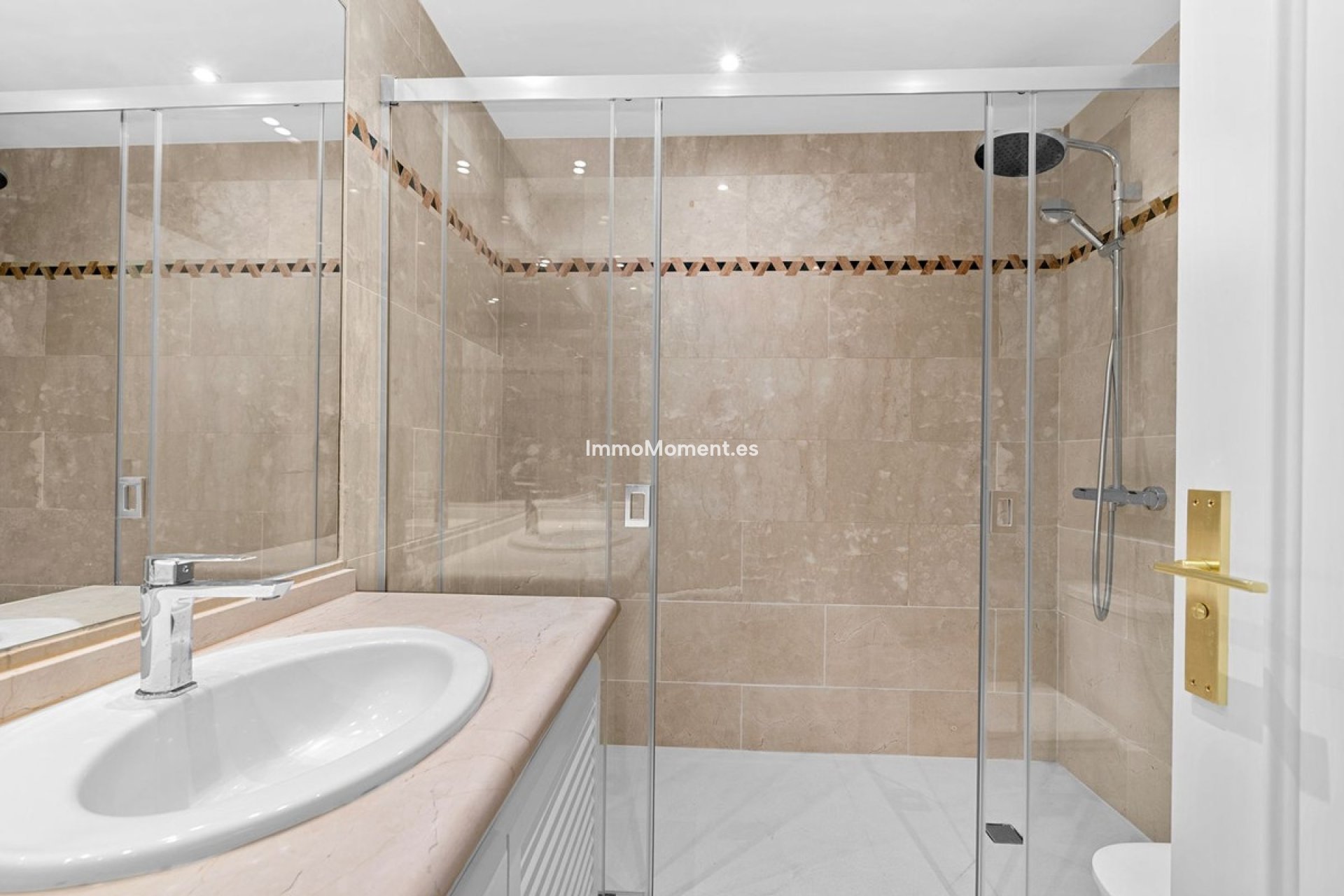 Reventa - Apartamento - Marbella - Nueva Andalucía