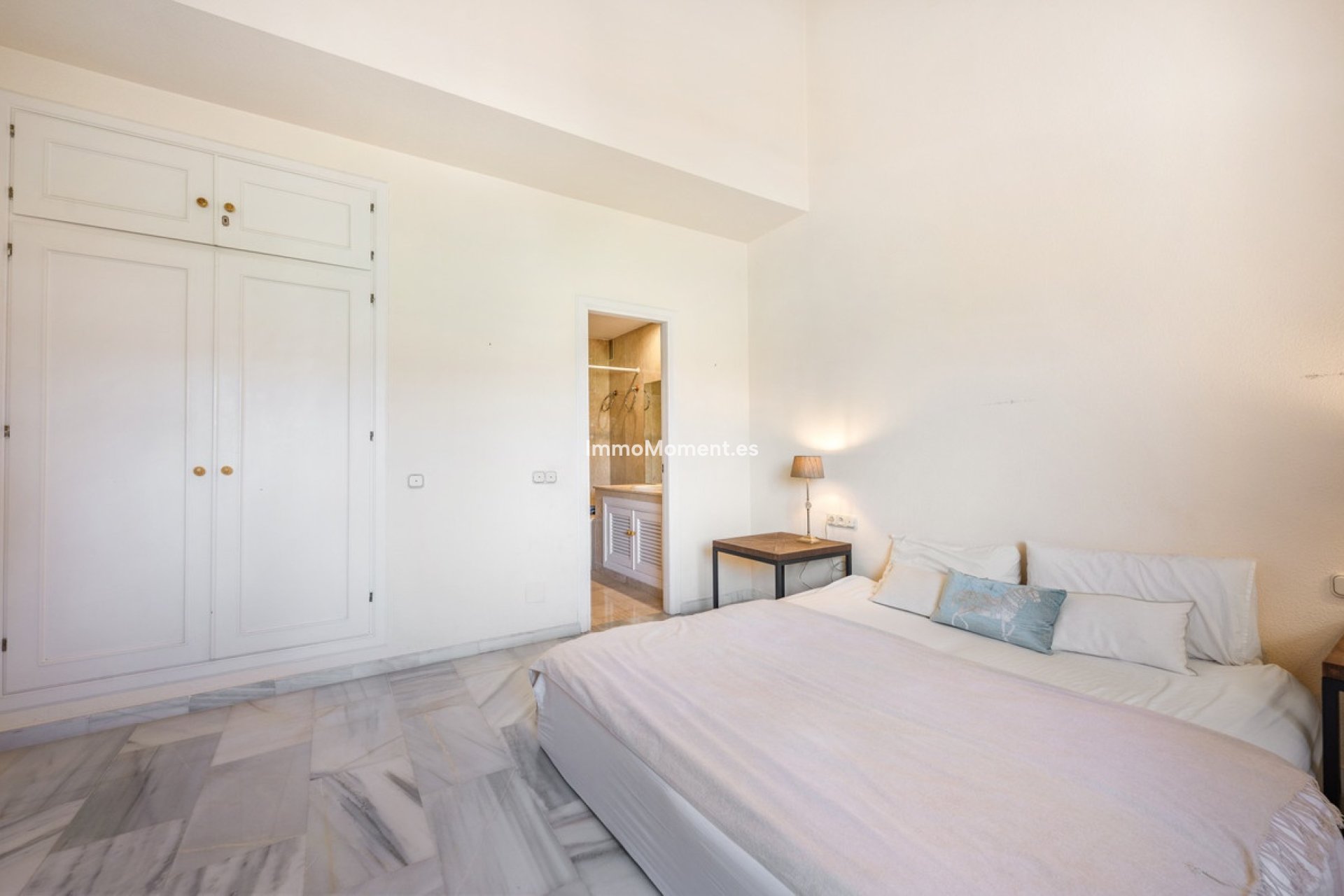 Reventa - Apartamento - Marbella - Nueva Andalucía